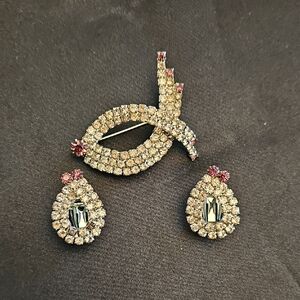 Vintage Rhinestone Matching Brooch and Earring Set